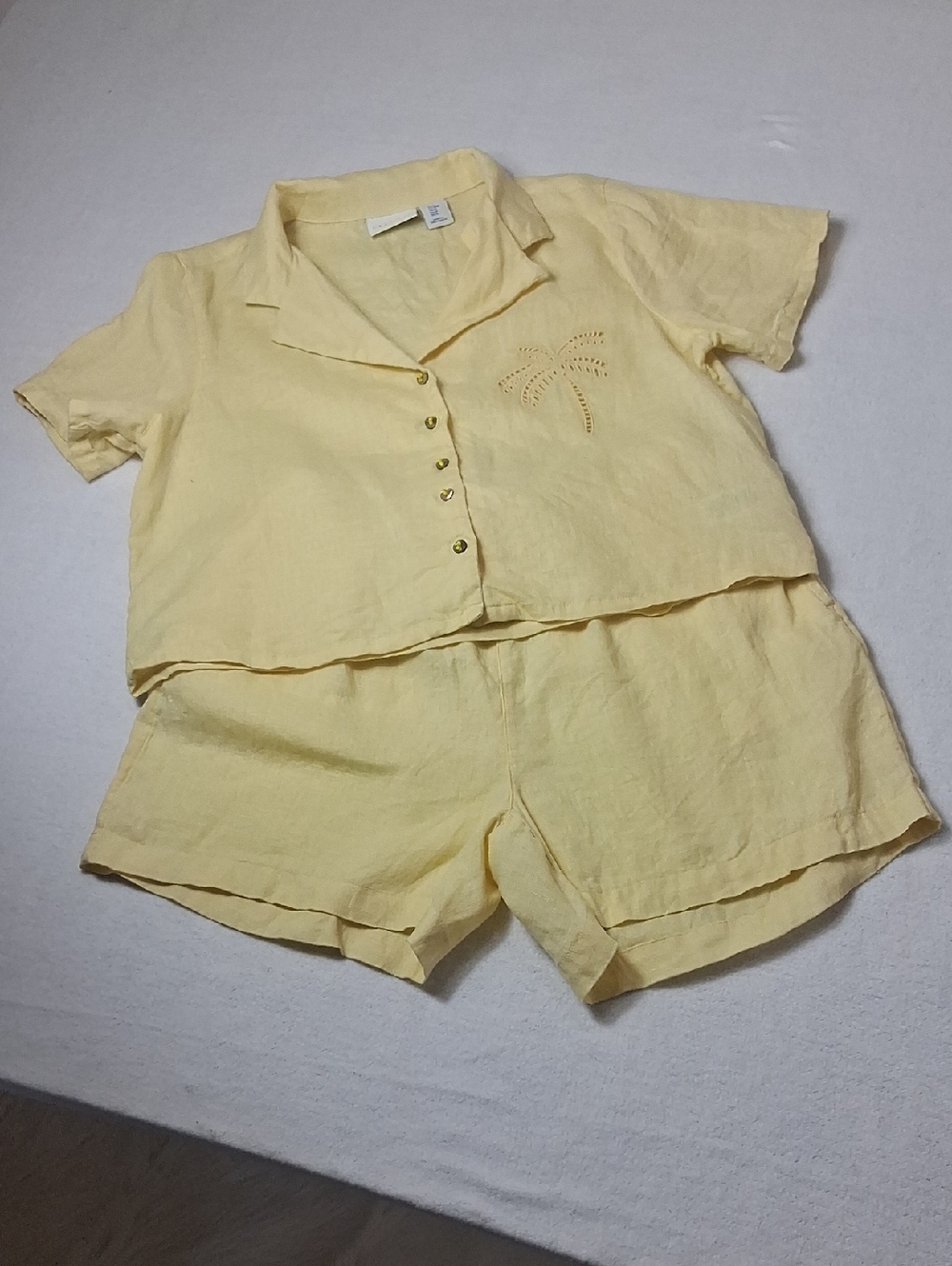 Women's Calypso St Barth Yellow Linen Shorts Set, Size Medium